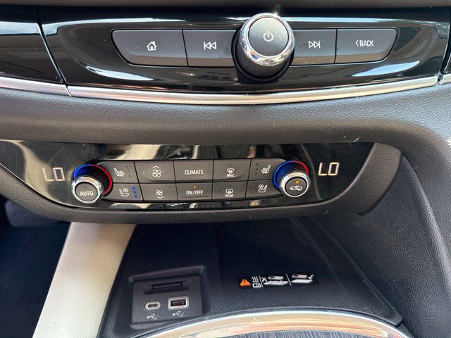 Used 2023 Buick Enclave Avenir w/ Avenir Technology Package FWD image 20