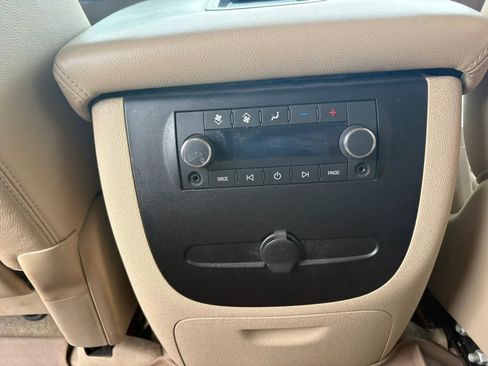 Used 2008 Chevrolet Tahoe LT w/ LT Preferred Equipment Group AWD/4WD image 11