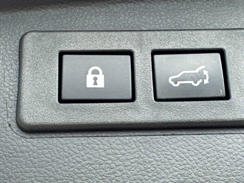 Certified 2025 Subaru Outback Wilderness AWD/4WD image 37
