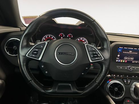 Used 2022 Chevrolet Camaro LT image 14