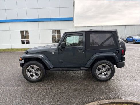 Used 2017 Jeep Wrangler Sahara w/ Connectivity Group image 3