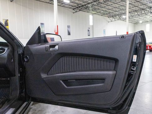 Used 2013 Ford Mustang Boss 302 RWD image 36