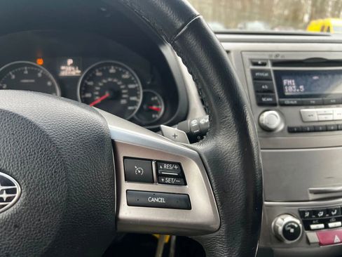 Used 2013 Subaru Outback 2.5i Premium w/ All-Weather Pkg image 18