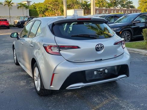 Used 2021 Toyota Corolla SE FWD image 6