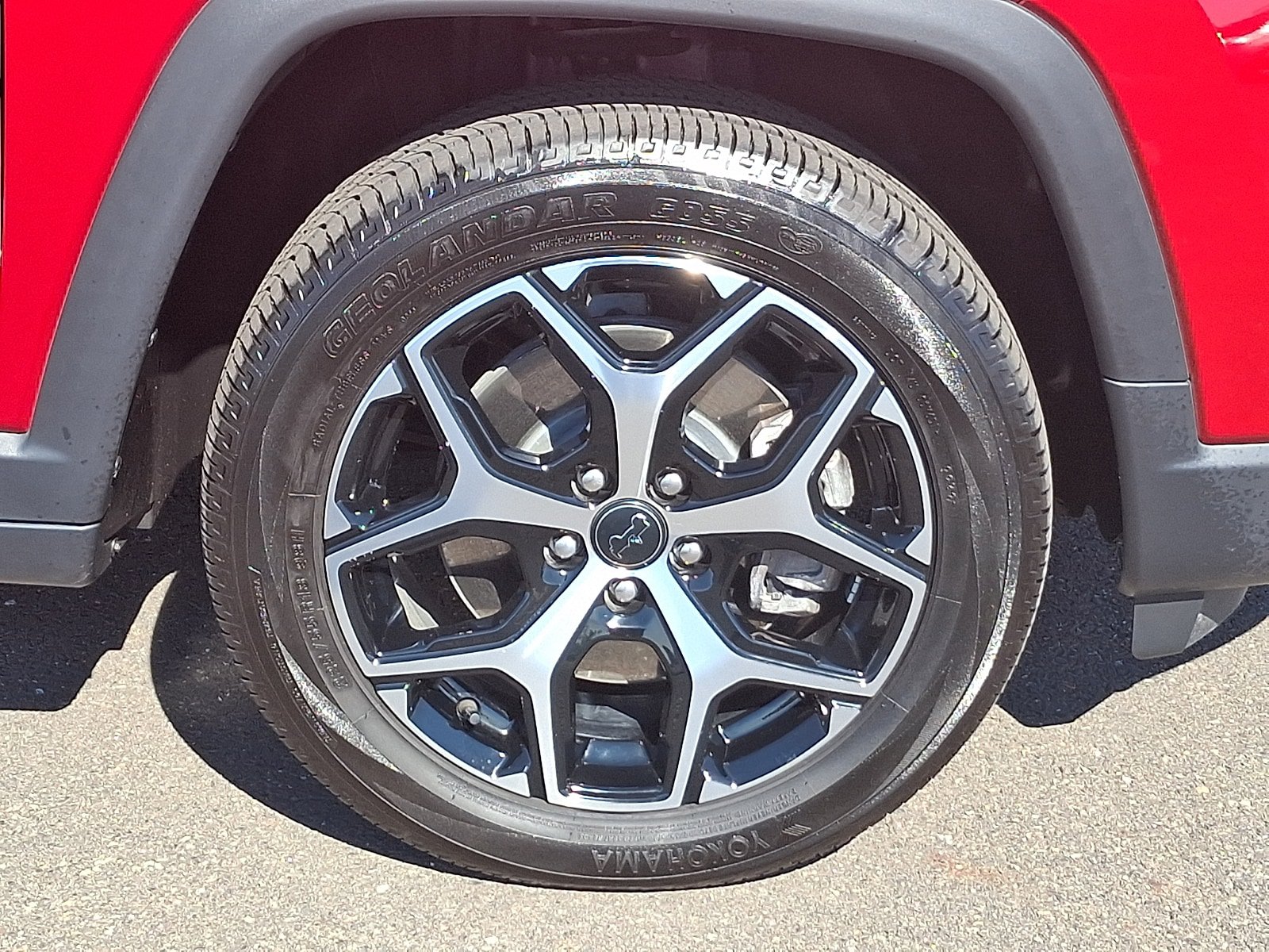 Certified 2025 Jeep Compass Limited w/ Sun & Sound Group AWD/4WD image 8