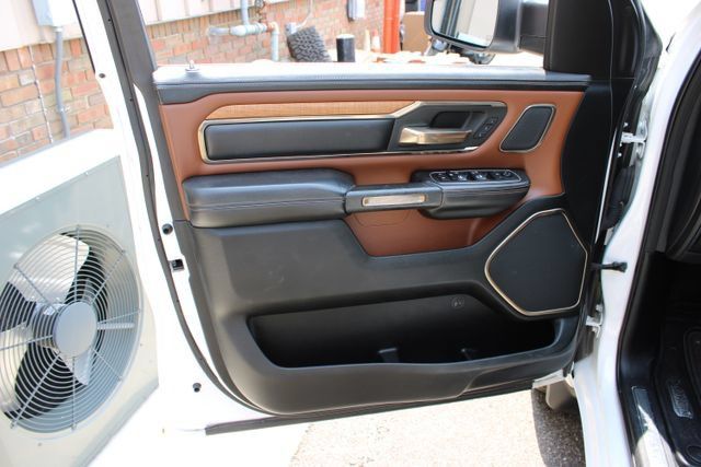 Used 2020 RAM 1500 Longhorn AWD/4WD image 11