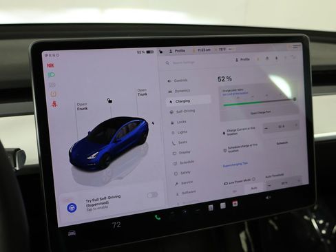 Used 2023 Tesla Model 3 Standard Range RWD image 23