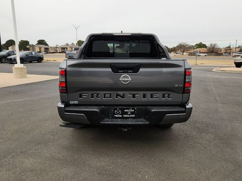 Used 2024 Nissan Frontier SV w/ SV Convenience Package image 6