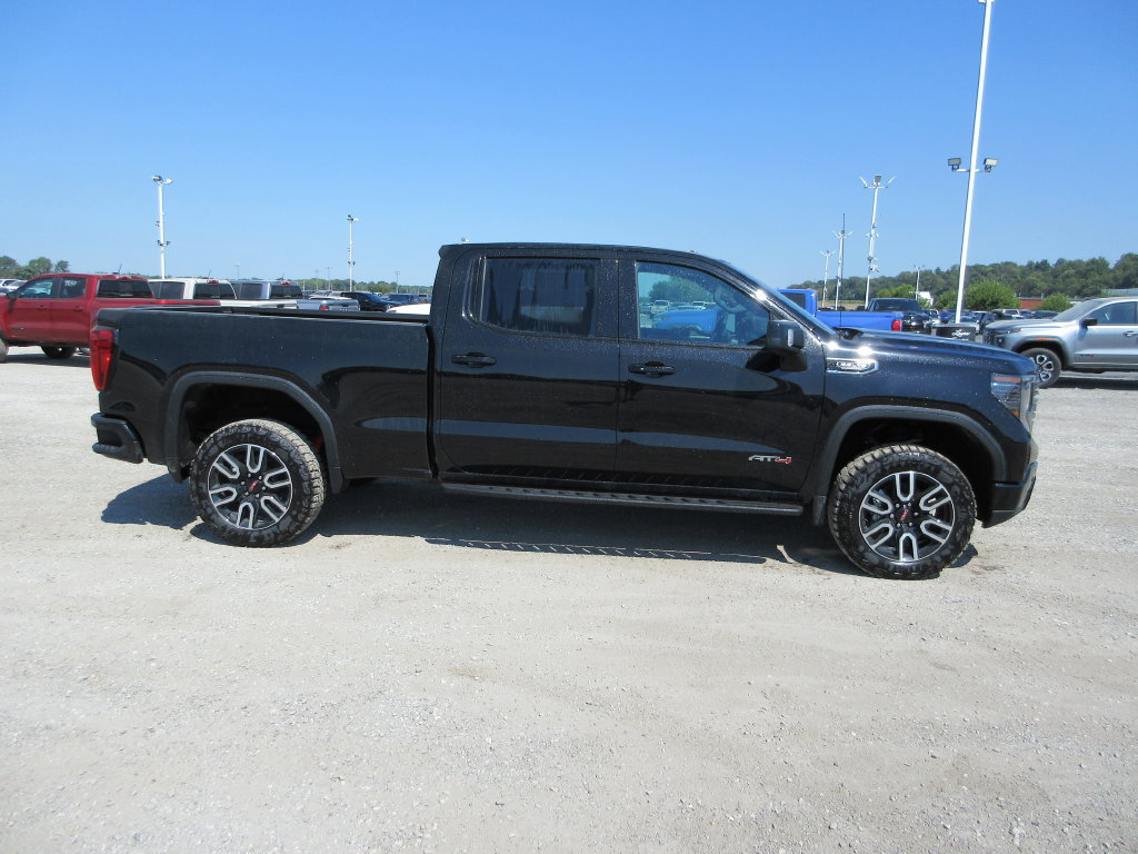 New 2026 GMC Sierra 1500 AT4 w/ AT4 Premium Package AWD/4WD image 3