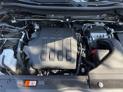 New 2026 Mitsubishi Eclipse Cross LE image 26