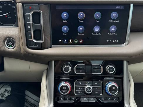 Used 2021 GMC Yukon XL Denali w/ Denali Premium Package AWD/4WD image 33