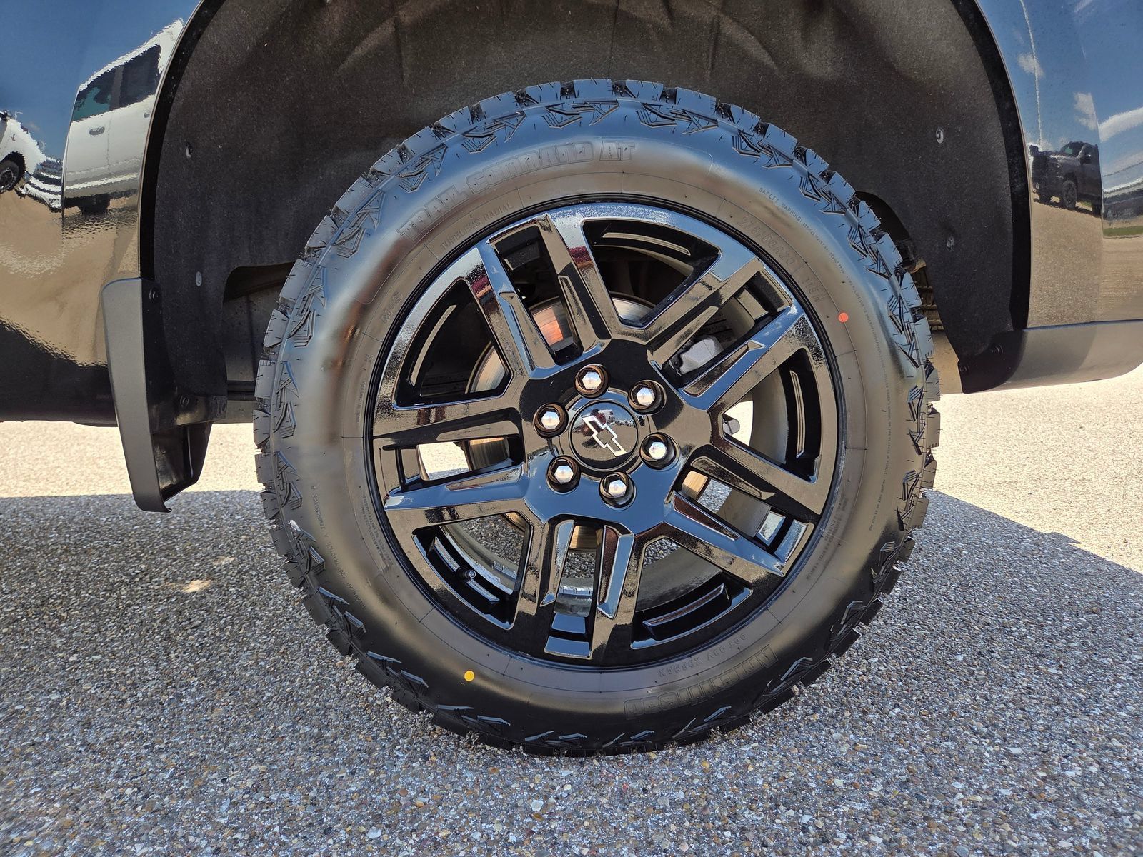 Used 2022 Chevrolet Silverado 1500 RST AWD/4WD image 11