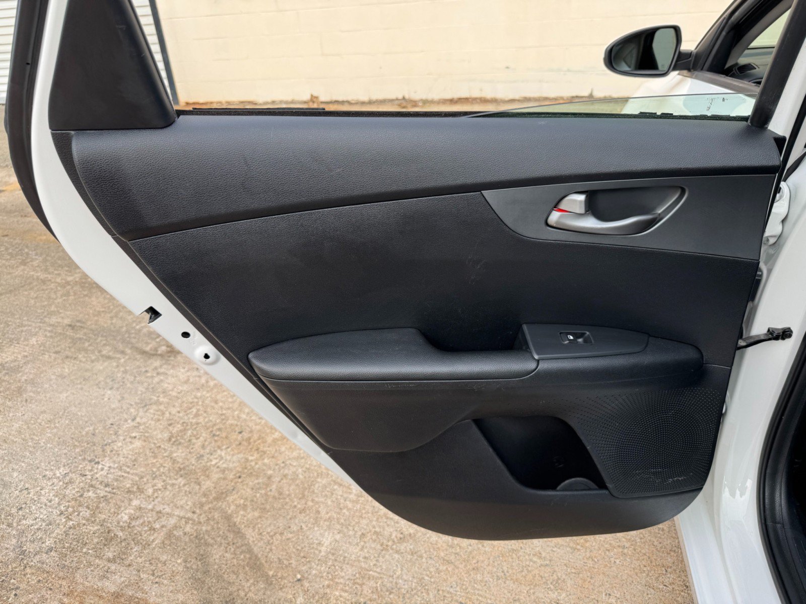 Used 2019 Kia Forte LXS FWD image 33
