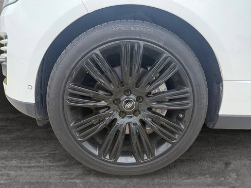 Used 2020 Land Rover Range Rover HSE AWD/4WD image 9