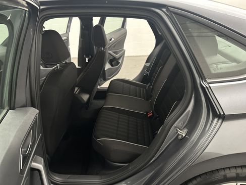 Used 2024 Volkswagen Jetta Sport image 18