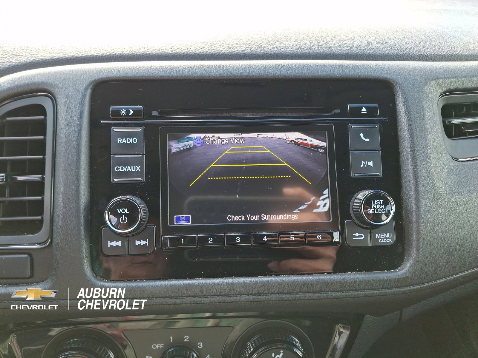 Used 2017 Honda HR-V LX image 14