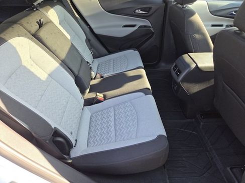 Used 2024 Chevrolet Equinox LT w/ LPO, Floor Liner Package FWD image 20