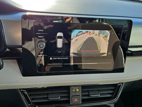 New 2026 Volkswagen Taos S image 16