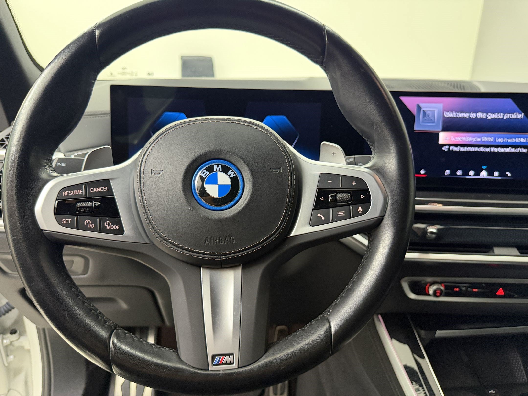 Used 2024 BMW X5 xDrive50e w/ M Sport Package AWD/4WD image 11