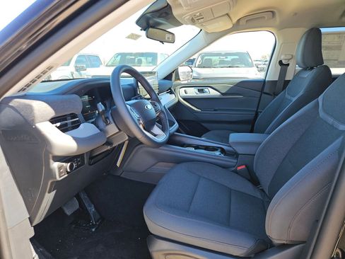 New 2026 Ford Explorer Active image 11