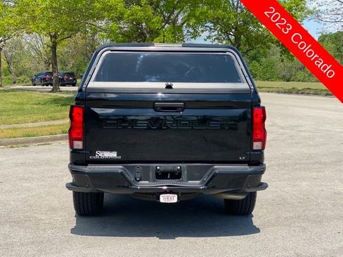Used 2023 Chevrolet Colorado LT w/ LT Convenience Package AWD/4WD image 6