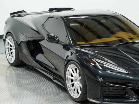 Used 2024 Chevrolet Corvette Z06 RWD image 77