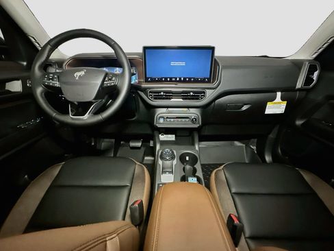 New 2026 Ford Bronco Sport Outer Banks w/ Sasquatch Outer Banks Package AWD/4WD image 8