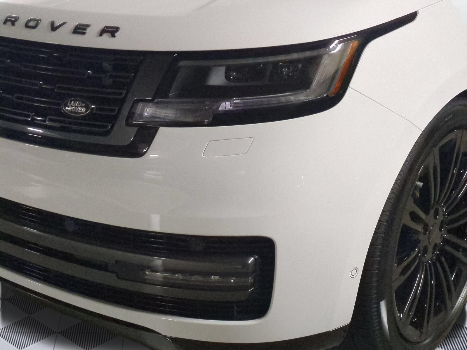 New 2026 Land Rover Range Rover SE AWD/4WD image 10