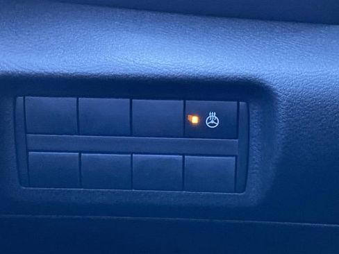 Used 2023 Nissan Kicks SR w/ SR Premium Package image 22