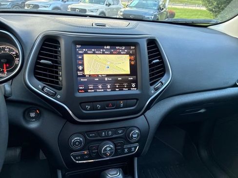Used 2023 Jeep Cherokee Altitude Lux w/ Lux Elite Package AWD/4WD image 18
