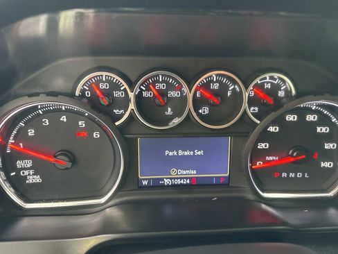 Used 2021 Chevrolet Silverado 1500 LT RWD image 12