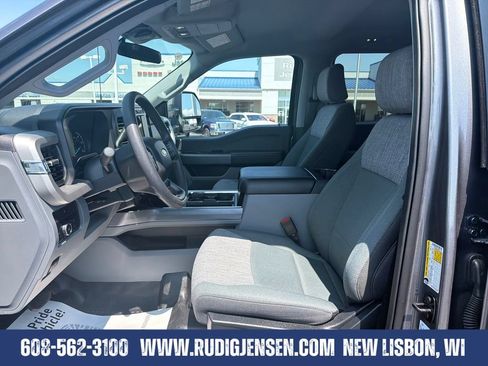 Used 2024 Ford F350 XLT AWD/4WD image 9