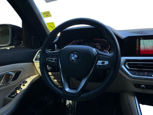 Used 2019 BMW 330i Sedan w/ Driving Assistance Package image 8