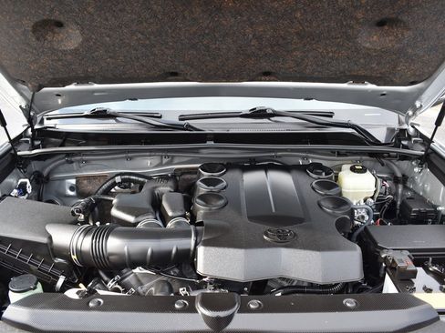 Used 2021 Toyota 4Runner SR5 Premium w/ Moonroof Package image 16