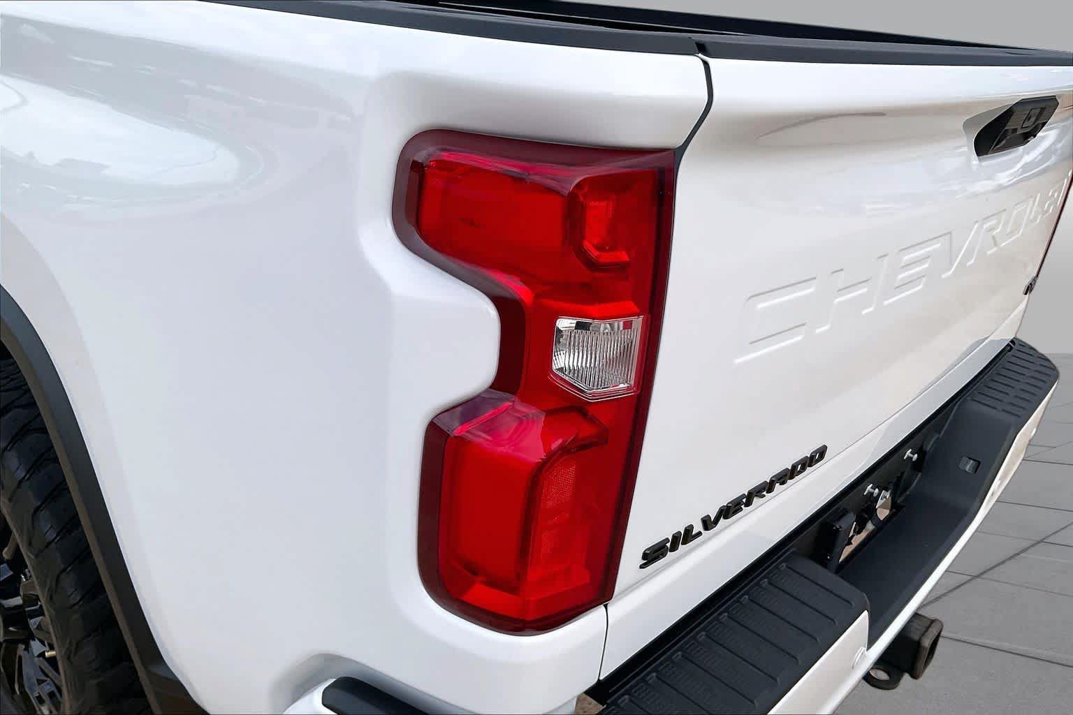 Certified 2024 Chevrolet Silverado 2500 LTZ w/ LTZ Plus Package AWD/4WD image 29