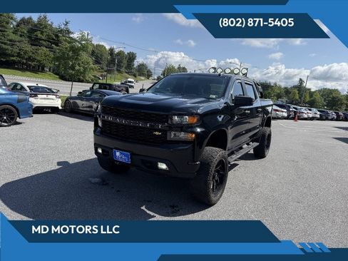 Used 2022 Chevrolet Silverado 1500 Custom AWD/4WD image 1