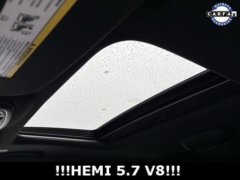 Used 2022 Dodge Durango R/T w/ Trailer Tow Group IV image 32