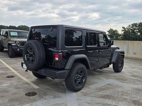 New 2026 Jeep Wrangler Unlimited Sport AWD/4WD image 9