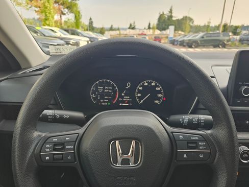 Certified 2025 Honda CR-V LX image 27