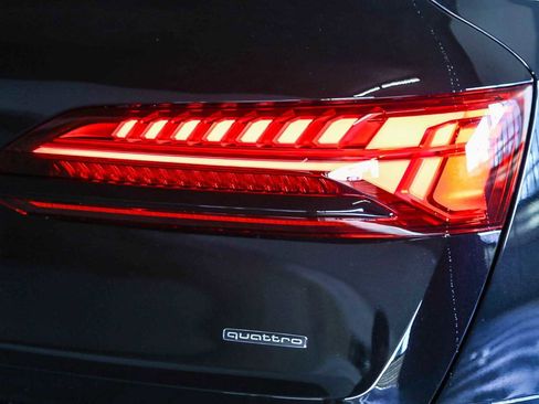 New 2026 Audi Q7 2.0T Premium Plus AWD/4WD image 9