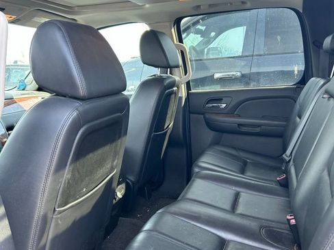 Used 2008 Chevrolet Avalanche LTZ image 5