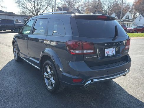 Used 2017 Dodge Journey Crossroad w/ Rear Seat Video Group I image 7