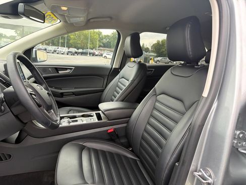 Certified 2024 Ford Edge SEL w/ Convenience Package AWD/4WD image 12