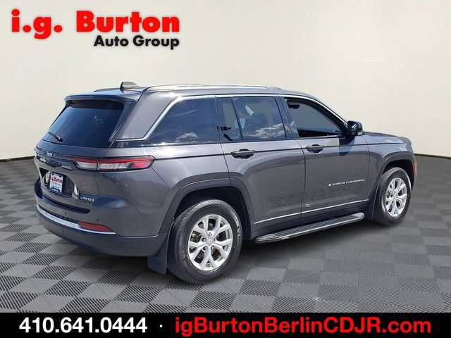 Used 2023 Jeep Grand Cherokee Limited AWD/4WD image 6