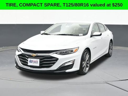 Used 2024 Chevrolet Malibu LT image 2