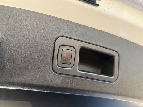 Used 2016 Tesla Model S P90D image 10