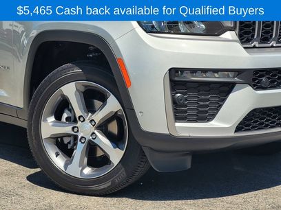 New 2026 Jeep Grand Cherokee Limited w/ Luxury Tech Group II