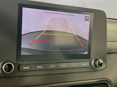 Used 2023 Hyundai Kona SEL AWD/4WD image 13