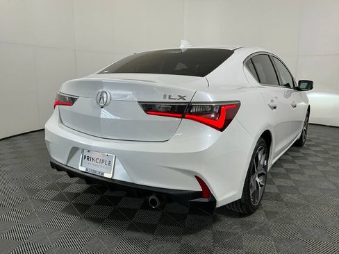 Used 2019 Acura ILX FWD image 5