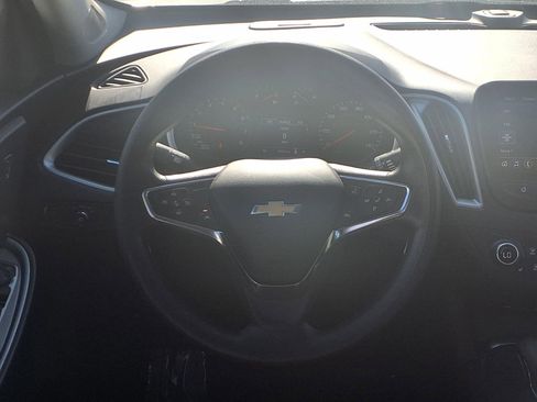 Used 2024 Chevrolet Malibu LT image 16